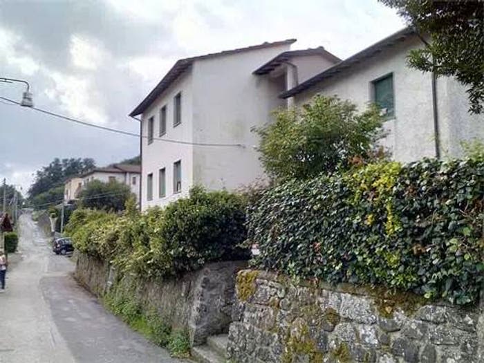 Appartamento con 5 locali in vendita in Via San Biagio No Number, Poggio, Camporgiano