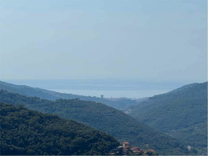 Casa con 6 locali in vendita in Piazza Sant'anna, Centro, Chiusanico