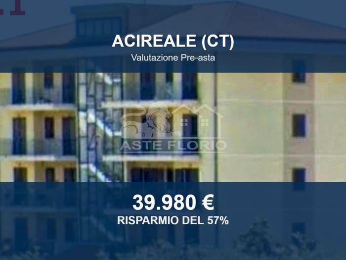 Appartamento con 6 locali in vendita in Via degli Argentieri Acesi, San Giovanni Tupparello, Acireale