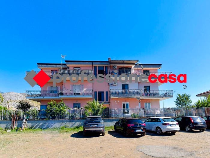 Appartamento quadrilocale in vendita in Via Trebula, Sant'angelo In Formis, Capua