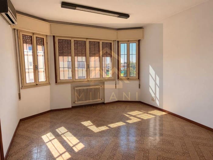 Appartamento quadrilocale in vendita in Via Caselle, Centro, Campo San Martino