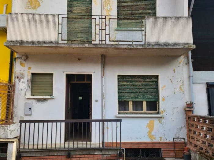 Casa trilocale in vendita in Via Antonio Gramsci, Centro, Cilavegna