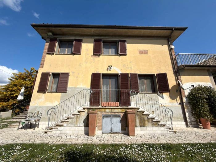 Casa con 6 locali in vendita in Centro, Castelnuovo Berardenga
