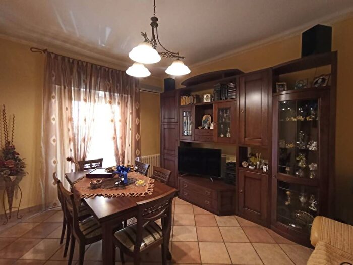 Appartamento quadrilocale in vendita in Via Aldo Fiorini, Stazione, Ancona