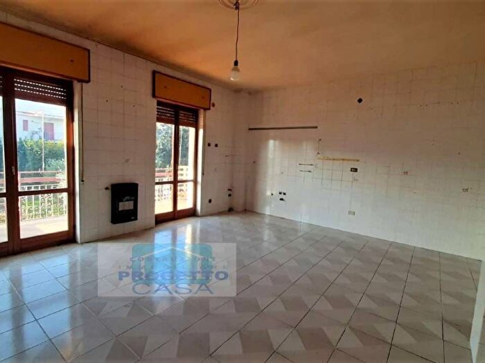 Appartamento con 5 locali in vendita in via santa croce, Somma Vesuviana
