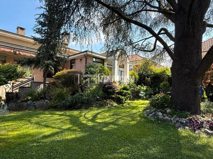 Casa con 6 locali in vendita in Via Marco Polo, Centro, Grugliasco