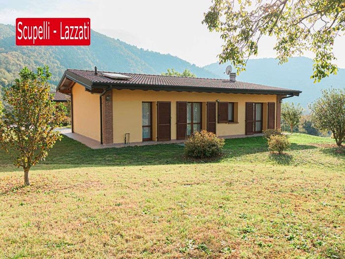 Casa quadrilocale in vendita in Frazione Sant'Albano, Sant'albano, Val di Nizza