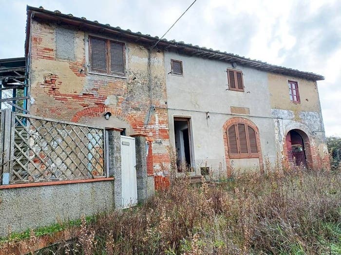 Casa con 6 locali in vendita in Centro, Palaia