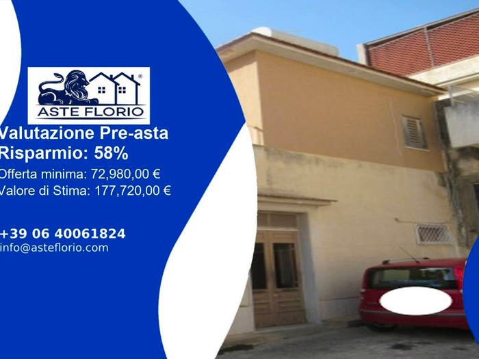 Appartamento trilocale in vendita in Cortile Cultrera, Centro, Avola
