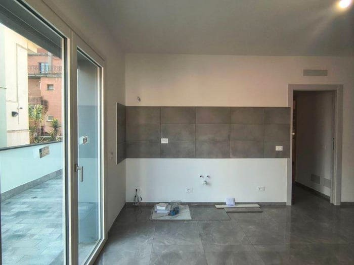 Appartamento quadrilocale in vendita in Viale Roma, Centro, Guidonia Montecelio