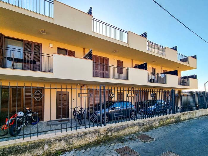 Casa quadrilocale in vendita in Via Margi, Torre Faro, Messina