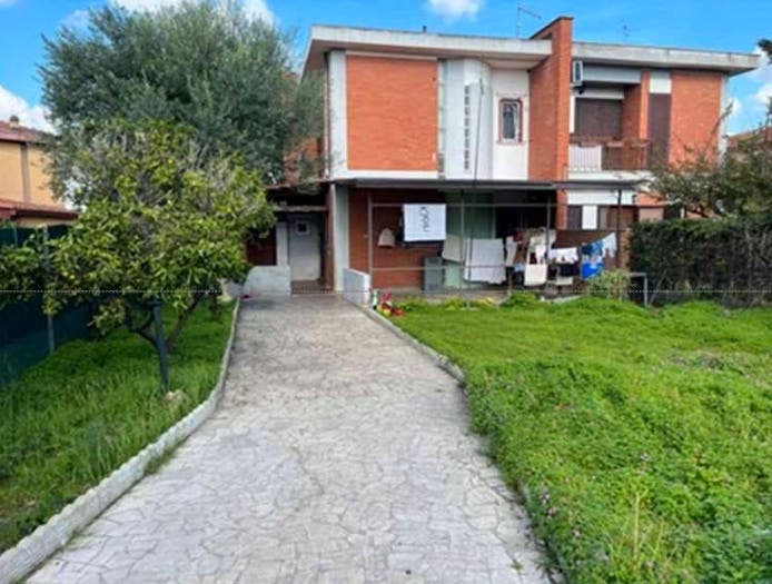 Casa con 5 locali in vendita in Viale Colle Romito, Colle Romito, Ardea