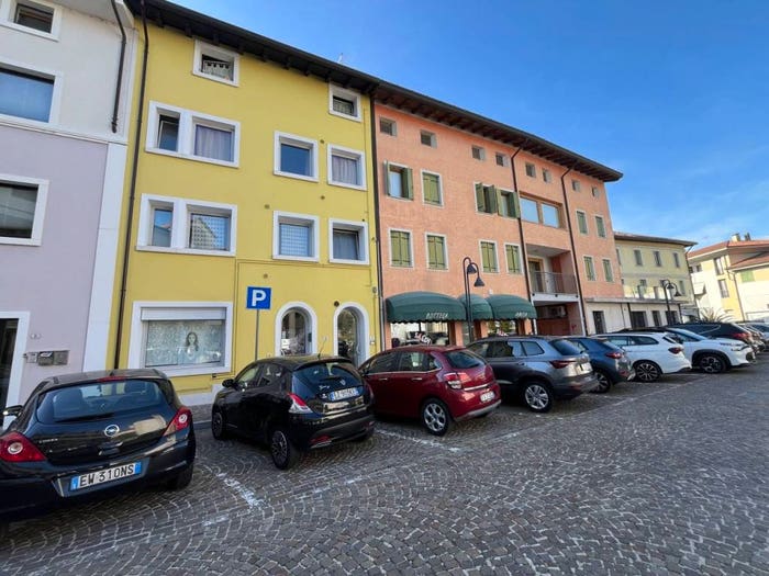 Casa quadrilocale in vendita in Piazza della Chiesa, Centro, San Giorgio di Nogaro
