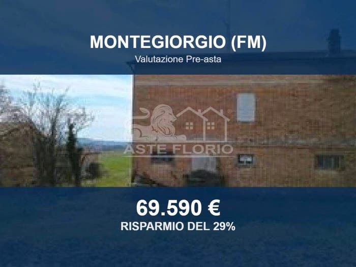 Casa con 5 locali in vendita in Contrada Vezzelli, Centro, Montegiorgio