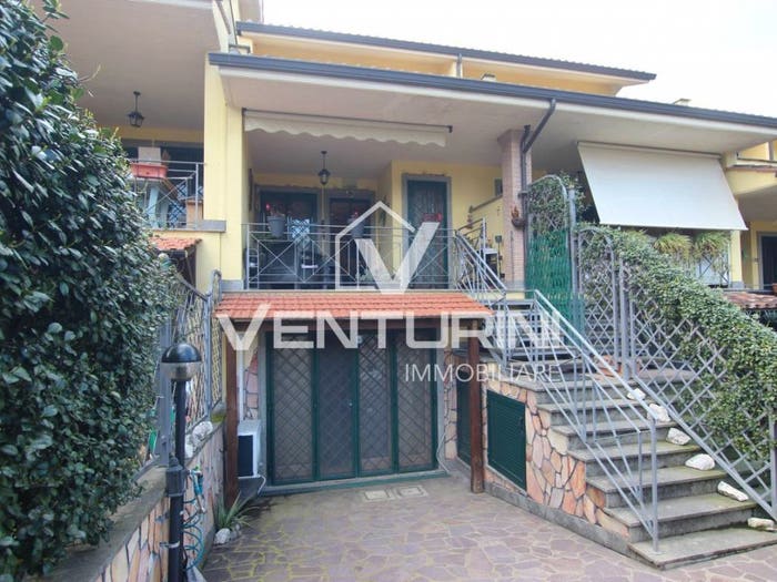 Casa quadrilocale in vendita in Via Cervesina, Valle Muricana, Roma