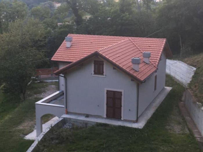 Casa trilocale in vendita in Via Cilli, Campomorone