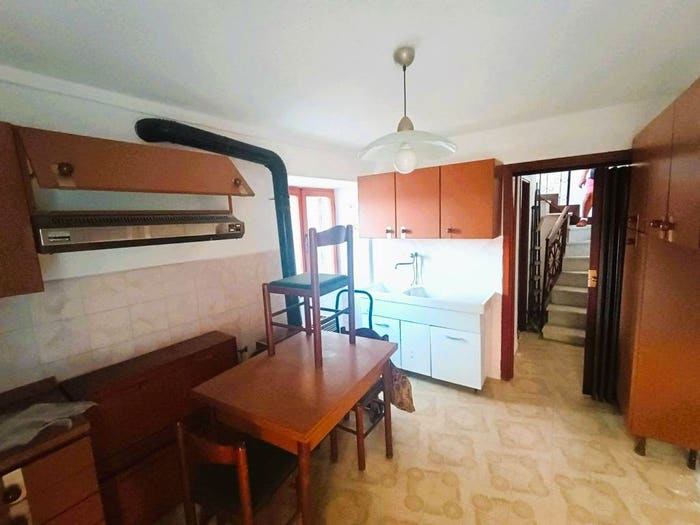 Casa trilocale in vendita in Miseglia Bedizzano Codena, Carrara