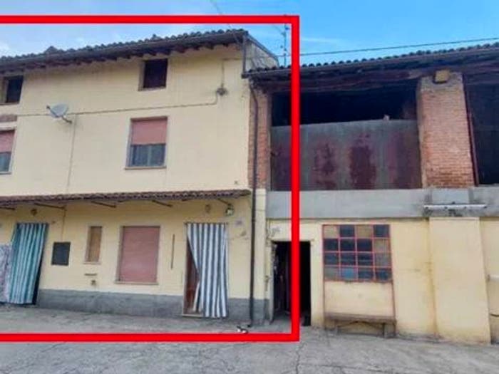 Casa con 6 locali in vendita in Via Bosco, Monticelli Pavese