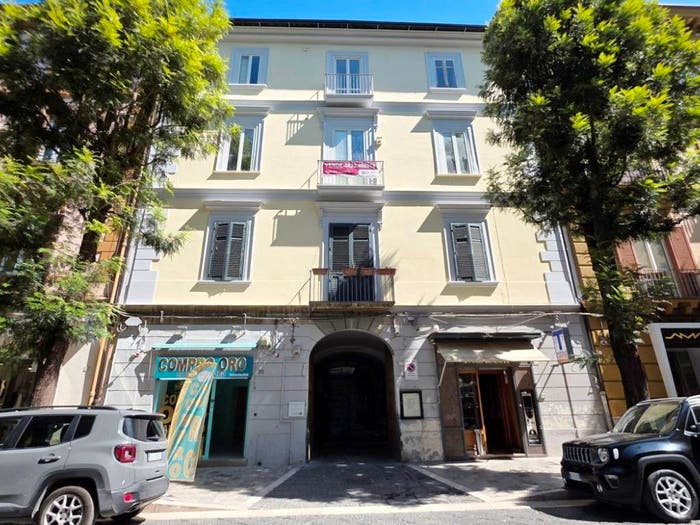 Appartamento con 6 locali in vendita in Corso Trieste, Centro Storico Corso Trieste, Caserta