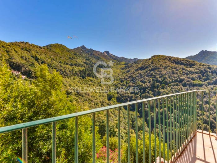 Appartamento quadrilocale in vendita in Via dell'Amore, Poggio, Marciana