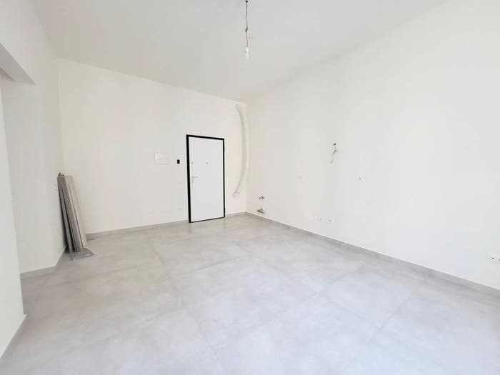 Appartamento trilocale in vendita in Via degli Artisti, Mazzini Oberdan, Firenze