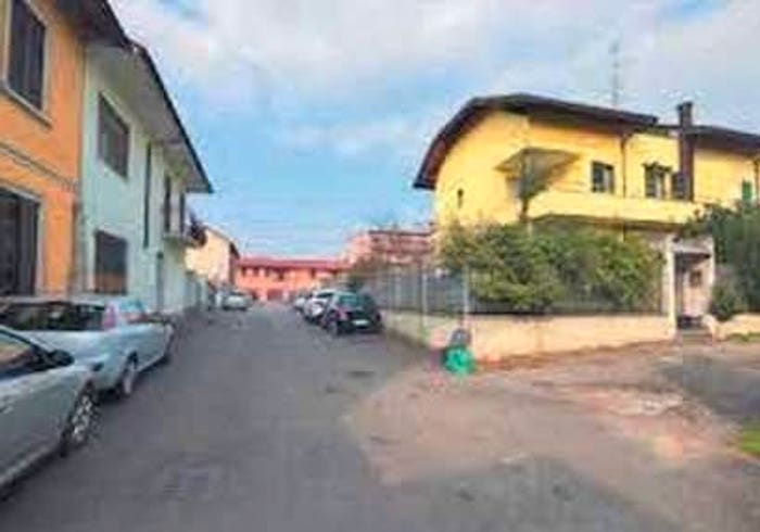 Casa con 5 locali in vendita in Via XI Febbraio snc, Centro, Arluno
