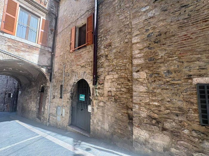 Appartamento quadrilocale in vendita in Vicolo Aspromonte, Centro, Narni