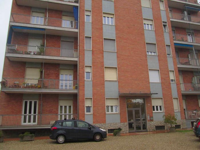 Appartamento quadrilocale in vendita in Piazza Regina Elena, Centro, Moretta