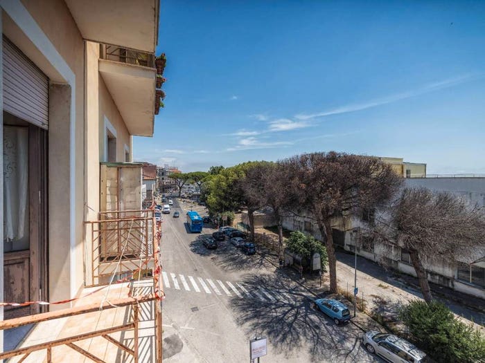 Appartamento quadrilocale in vendita in Via Appia Lato Napoli, Centro, Formia