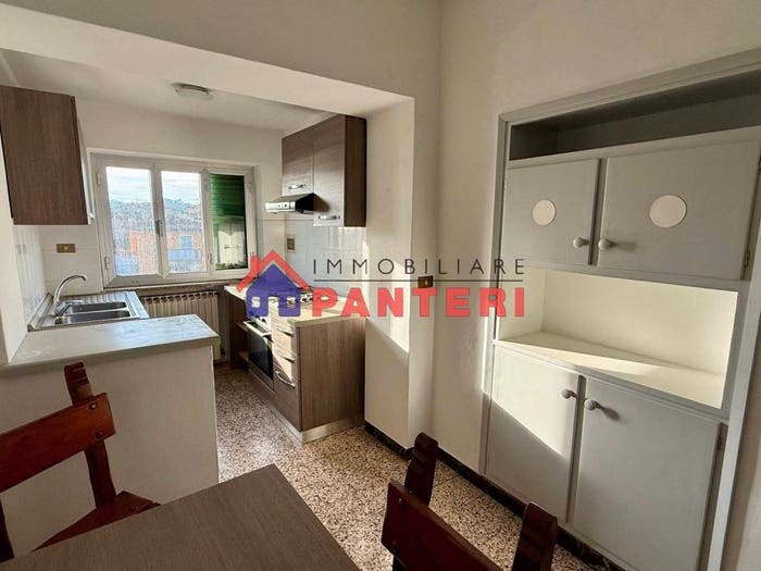 Appartamento trilocale in vendita in Via Santovecchio, Alberghi Via Romana Pescia Morta, Pescia