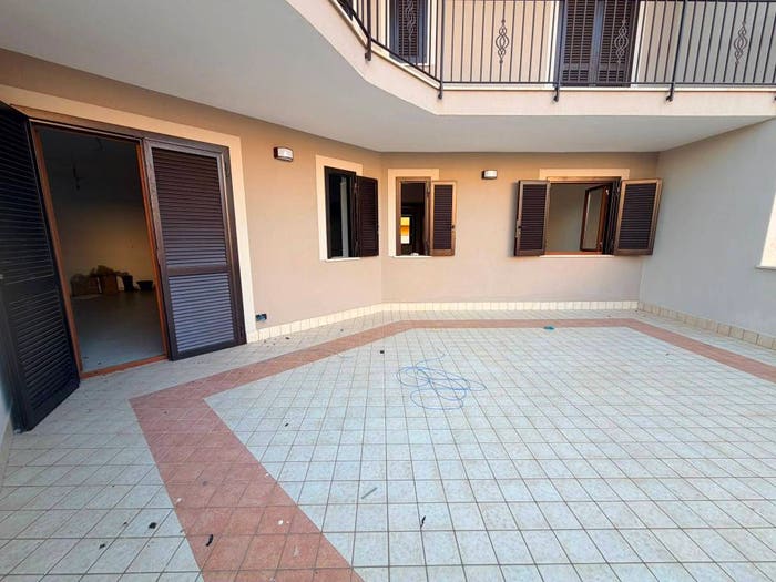 Appartamento quadrilocale in vendita in Via Saverio Santagata, Pignataro Maggiore