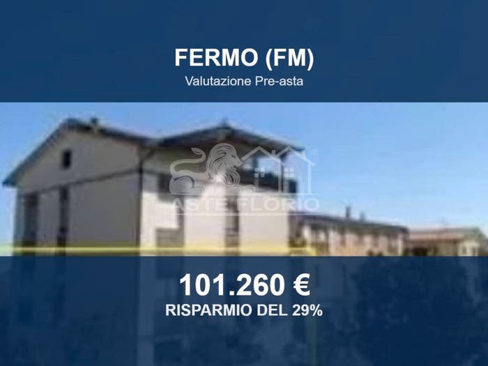 Appartamento trilocale in vendita in Via Sassostetto, Centro, Fermo