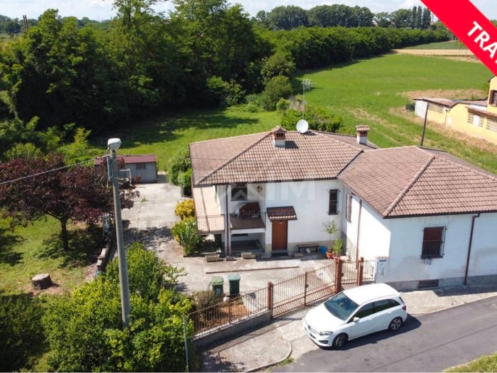 Casa con 5 locali in vendita in Via Alcide De Gasperi, Cava Manara