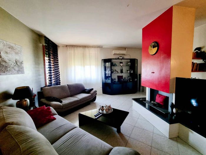 Appartamento quadrilocale in vendita in Via Tosca Fiesoli, San Martino San Lorenzo, Campi Bisenzio