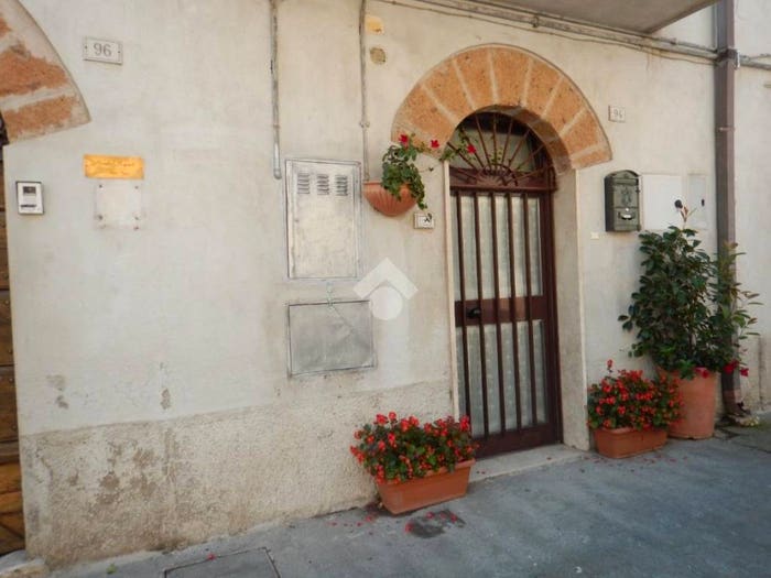 Appartamento bilocale in vendita in Via del santuario, Centro, Castel Sant'Elia