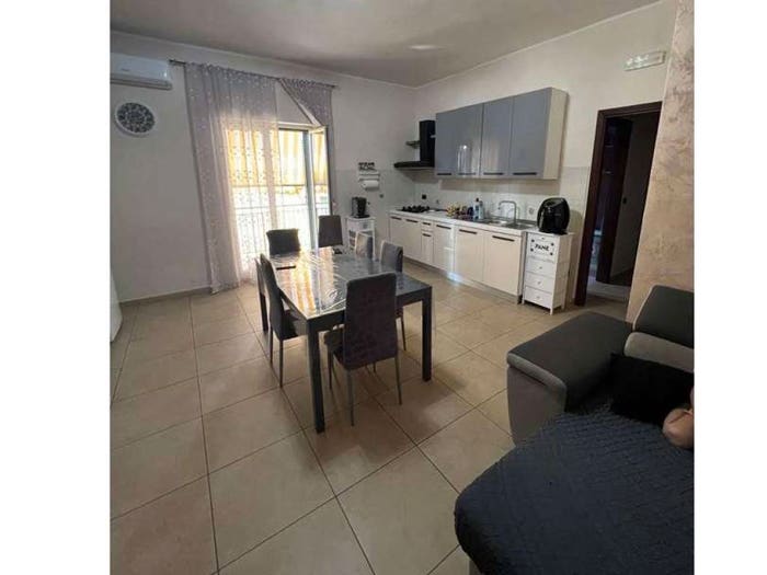 Appartamento quadrilocale in vendita in Via Papa Giovanni XXIII, Centro, Mugnano di Napoli