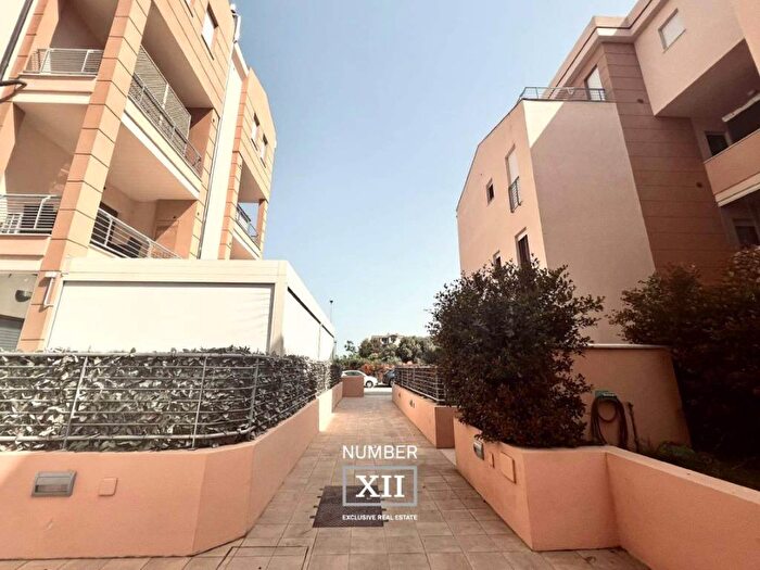 Appartamento bilocale in vendita in Via dell'Ambra, Tannaule Ospedale Nuovo, Olbia