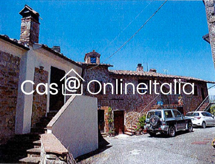 Appartamento con 6 locali in vendita in Località Ierna, Piegaro