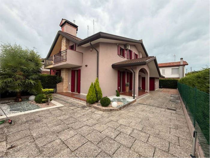 Casa con 6 locali in vendita in via cellini, Marcon Gaggio Colmello, Marcon