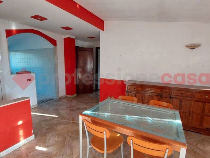 Appartamento trilocale in vendita in Via Treviso, Canegrate