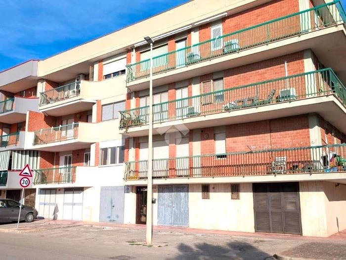 Appartamento quadrilocale in vendita in Via Canusium, Centro, Margherita di Savoia