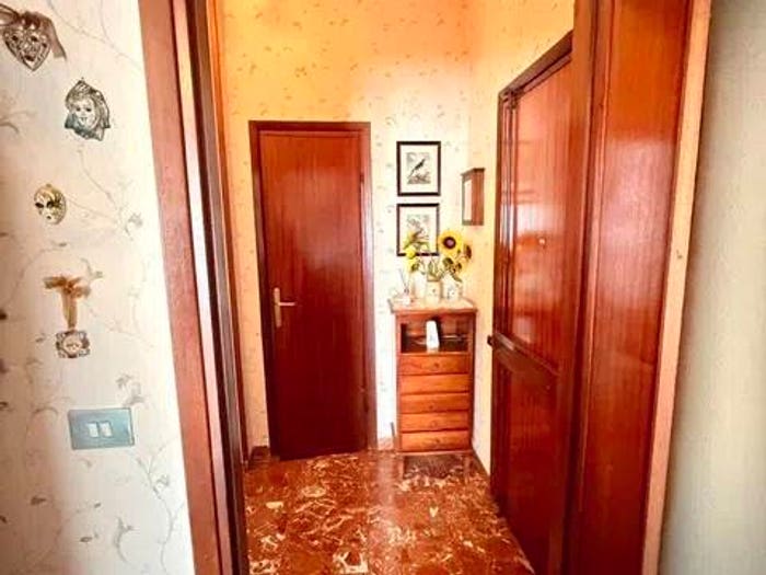 Appartamento quadrilocale in vendita in Via Parma, Marina di Carrara, Carrara
