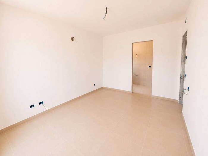 Appartamento trilocale in vendita in Via Francesco Petrarca, Porta San Lorentino, Arezzo
