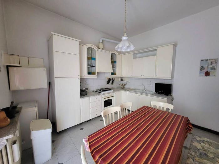Appartamento trilocale in vendita in Via Sant'Ambrogio, Caslino d'Erba