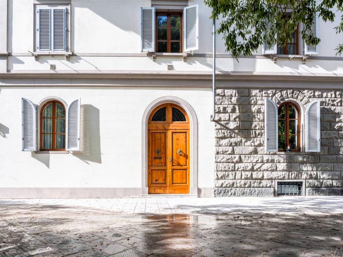 Appartamento con 5 locali in vendita in D'Azeglio, Firenze