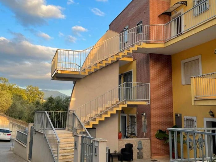 Appartamento quadrilocale in vendita in Via Cappuccini, Sala Consilina