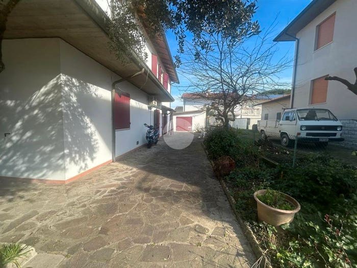 Casa con 5 locali in vendita in Via Martiri Fantini, Castiglione, Ravenna