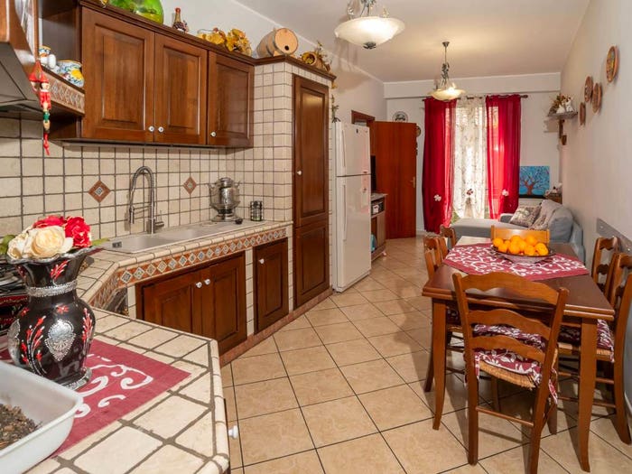Casa con 5 locali in vendita in Via Ottava Traversa, Centro, Belpasso