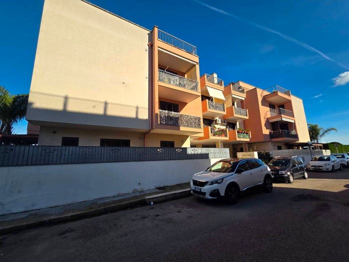 Appartamento bilocale in vendita in Via Fratelli Peluso, Poligono Via San Cesario, Lecce