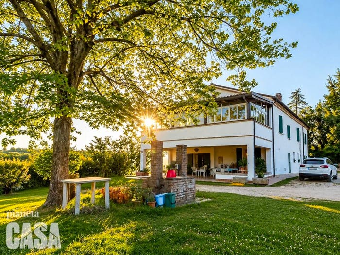 Casa con 6 locali in vendita in Via Candiano, San Carlo Roversano, Cesena